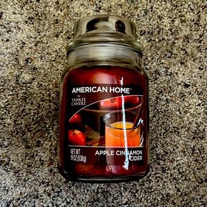 New Apple Cinnamon Cider American Home Candle by Yankee Candle